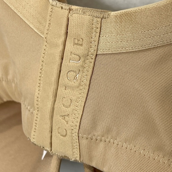 Cacique Boost Plunge Bra Nude Beige Size 46C - Picture 7 of 10